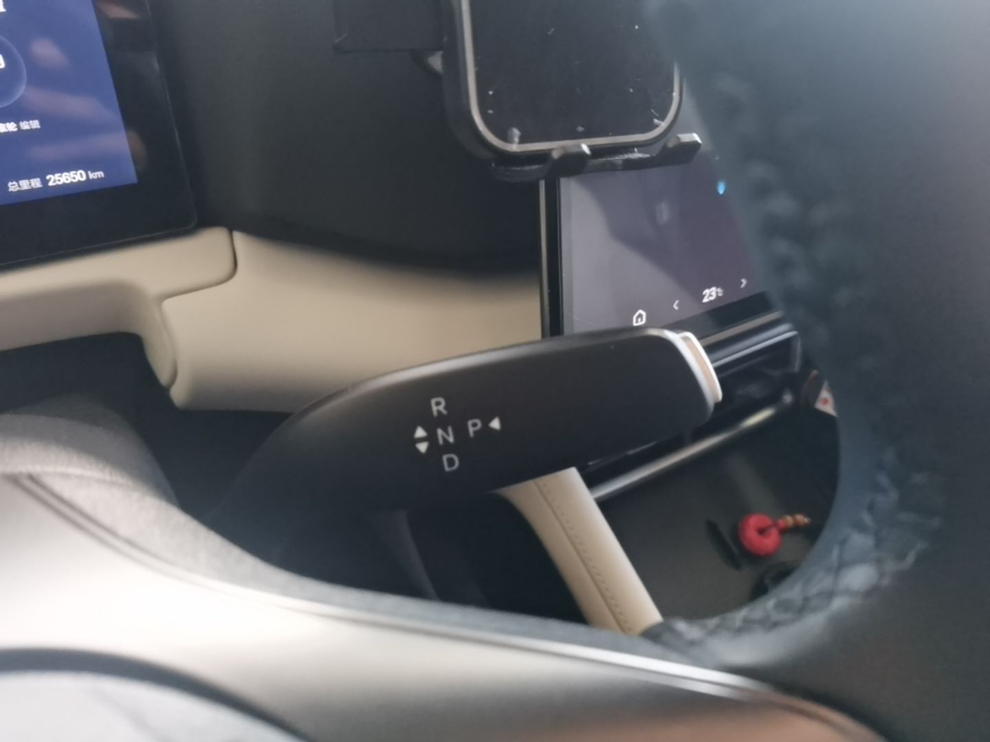 BYD Yuan UP 2025 Intelligent Driving Version 401 KM Dynamic Edition — снимка 16