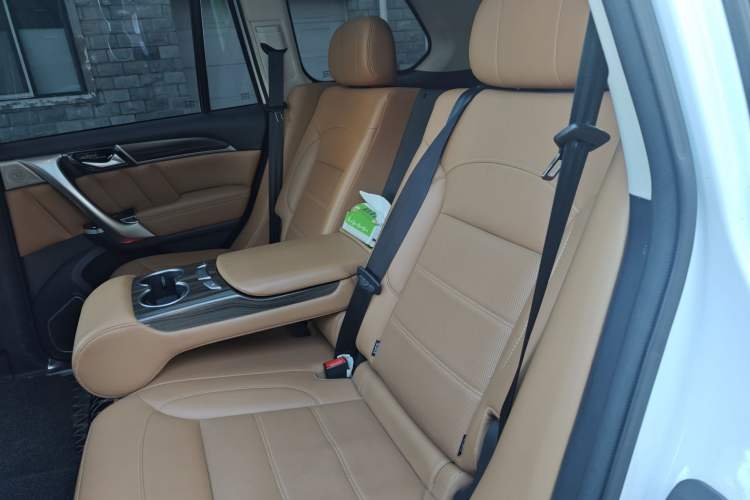 Used Haval H9 2017 2.0T Gasoline 4x4 Premium 5-Seater