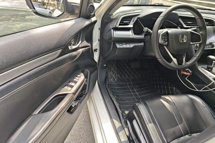 Used Honda Civic 2016 220TURBO CVT Luxury Edition