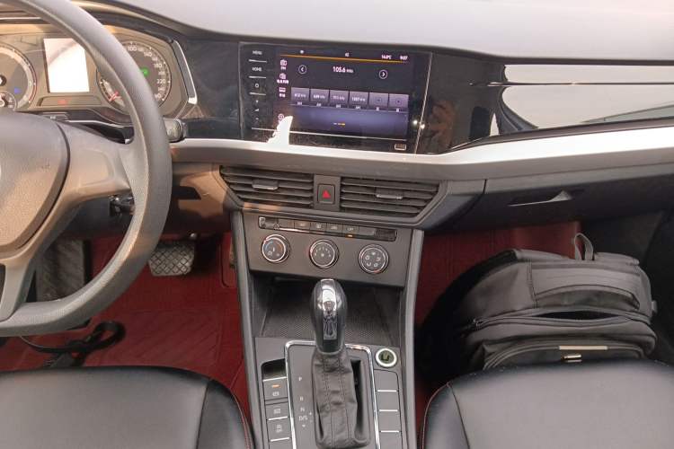 Used Volkswagen Bora 2021 1.5L Automatic Fashionable Smart Connectivity Version
