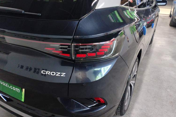 Used Volkswagen ID.4 CROZZ 2021 High-Performance PRIME Four-Wheel Drive Version Exterior 3