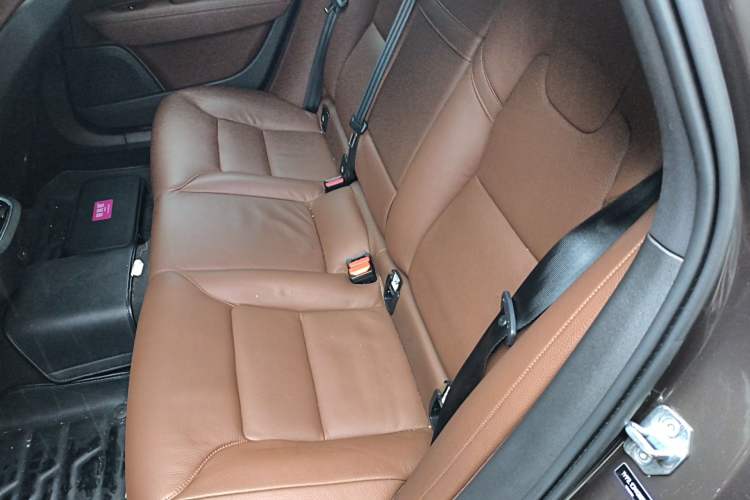 Used Volvo V90 2021 Cross Country B5 AWD Smart Range Edition