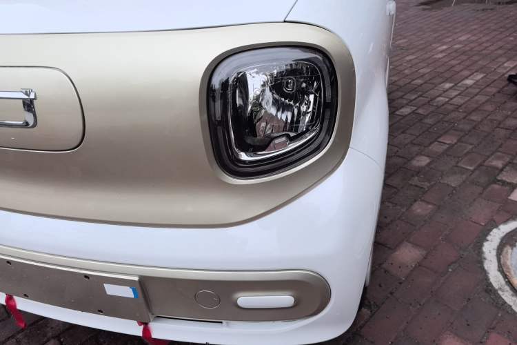 Used Bestune Pony 2026 Model 222km Shining Horse Left Front Headlight