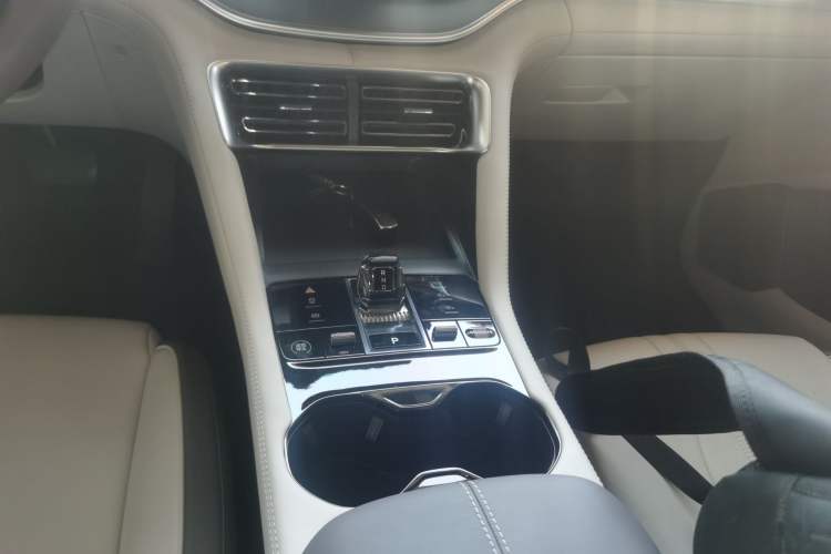 Used BYD Song PLUS New Energy 2025 DM-i 112KM Prestige Model Gear Lever