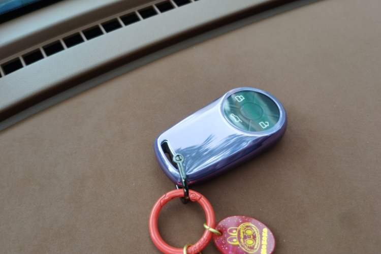 Used ORA Good Cat 2021 400km Standard Range Venus Edition Lithium Iron Phosphate Vehicle Key