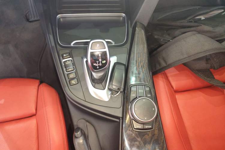 Used BMW 3 Series GT 2018 330i xDrive M Sport Edition