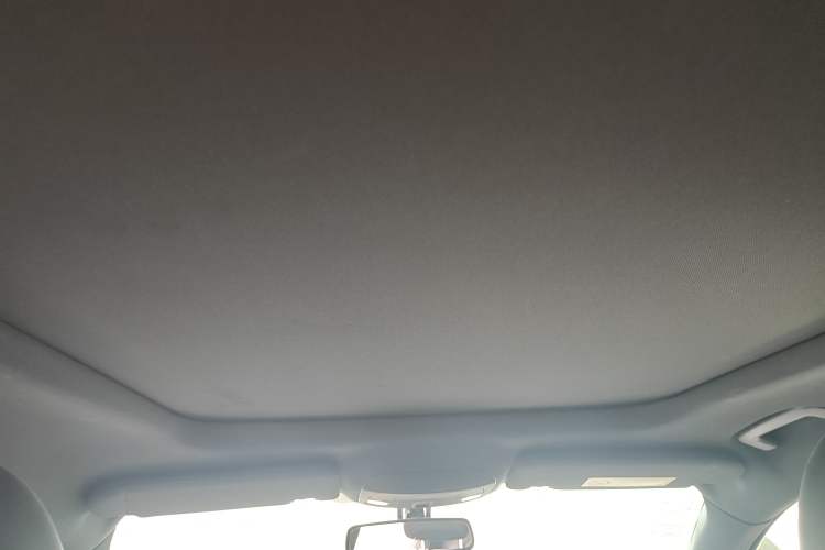 Used Lincoln MKC 2017 2.0T Two-Wheel Drive Deluxe Edition Headliner