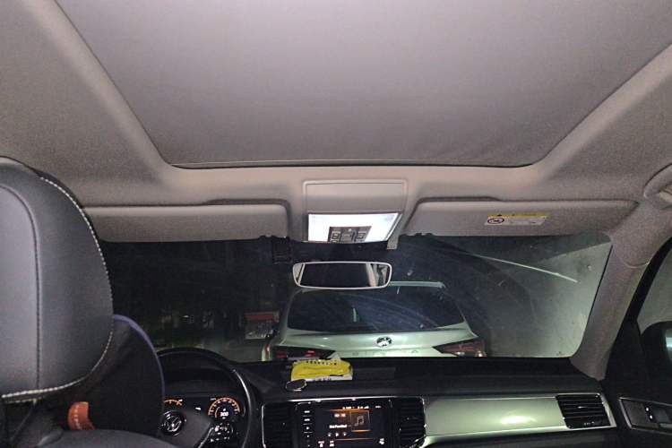 Used Volkswagen Teramont 2019 330TSI Two-Wheel-Drive Luxury Edition China VI Standard
