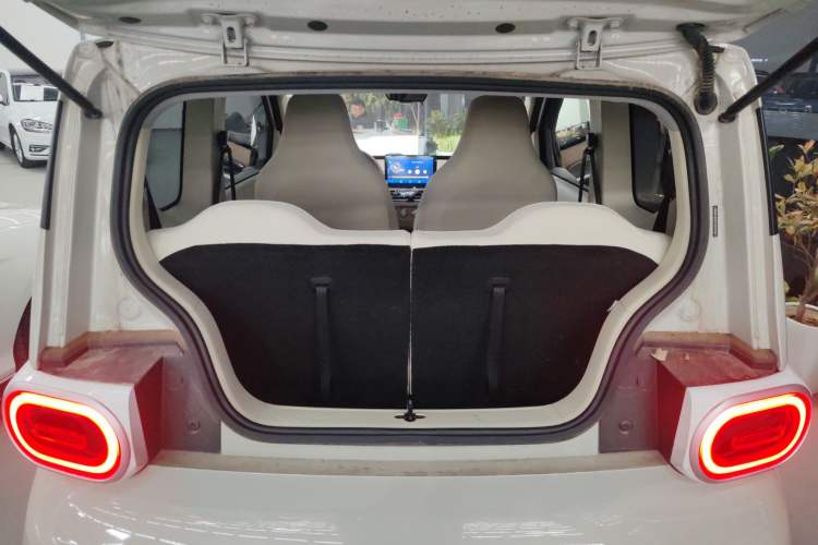 Used Wuling Hongguang MINIEV 2024 3rd Generation 215km Youth Edition
