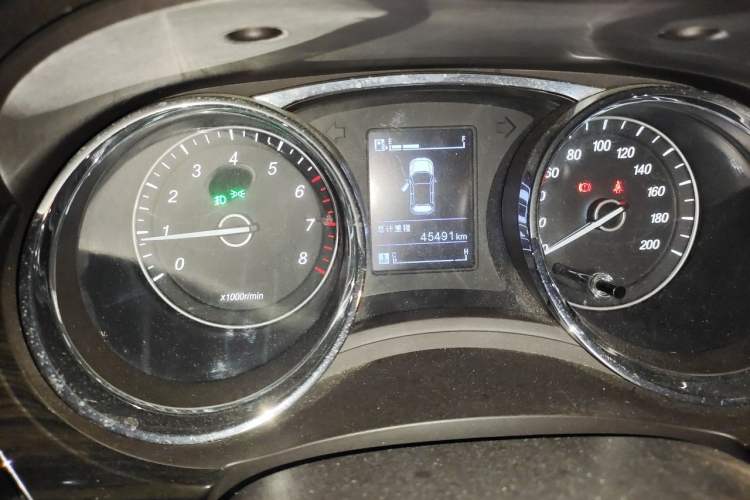 Used Baojun 730 2016 1.5L Manual Comfort Version 7 Seats China V Emission Standard