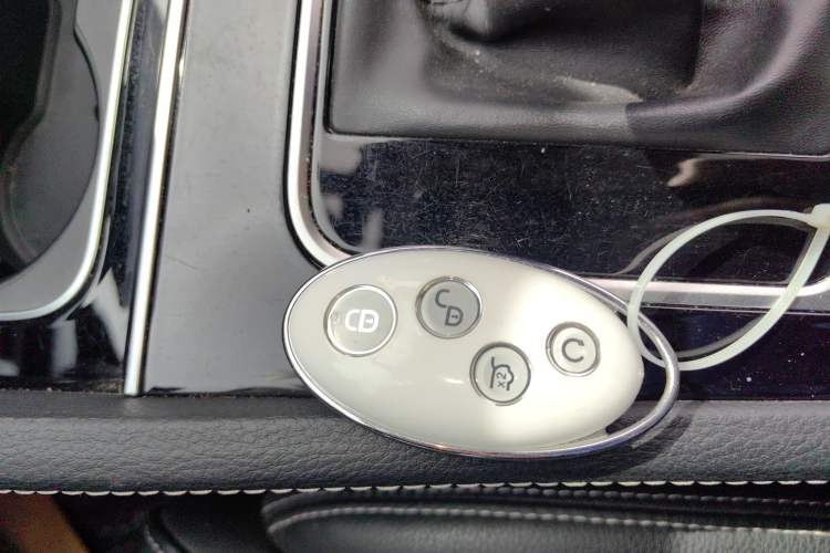 Used BYD Song MAX 2019 1.5T Automatic Smart Connect Ruiyi Sunroof Version 6 Seats China VI Standard Vehicle Key