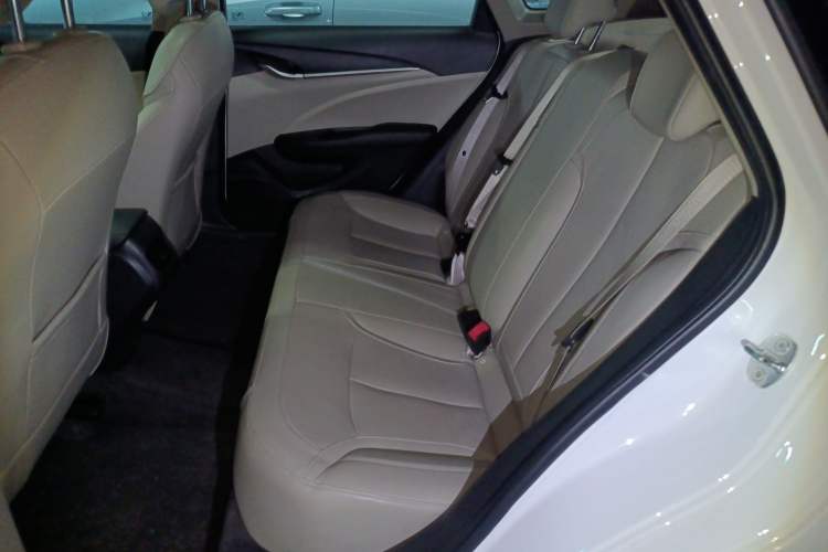 Used Buick GT 2018 15T Manual Elite Version China V Standard