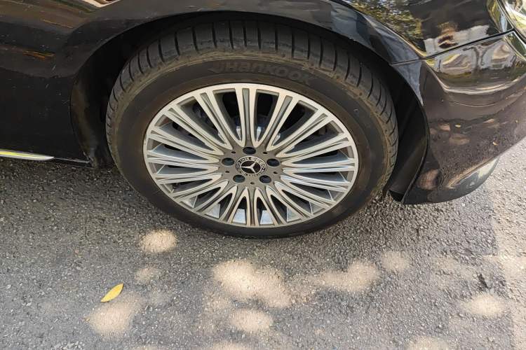 Used Mercedes-Benz E-Class 2018 E 200 L
