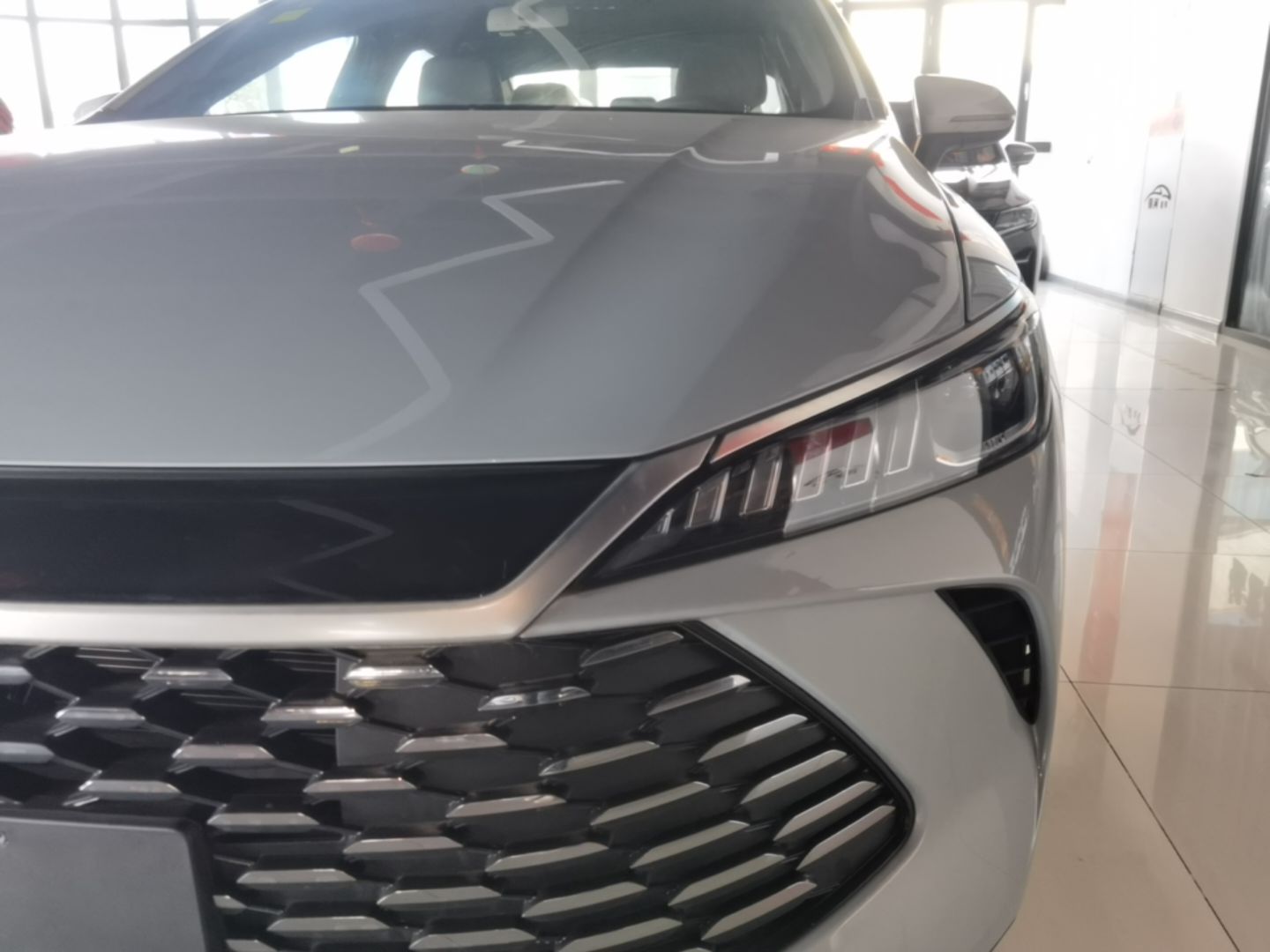 BYD Qin PLUS 2026 DM-i 128KM Progressive Model — снимка 8