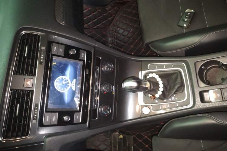 Used Volkswagen Golf 2018 230TSI Automatic Luxury Version