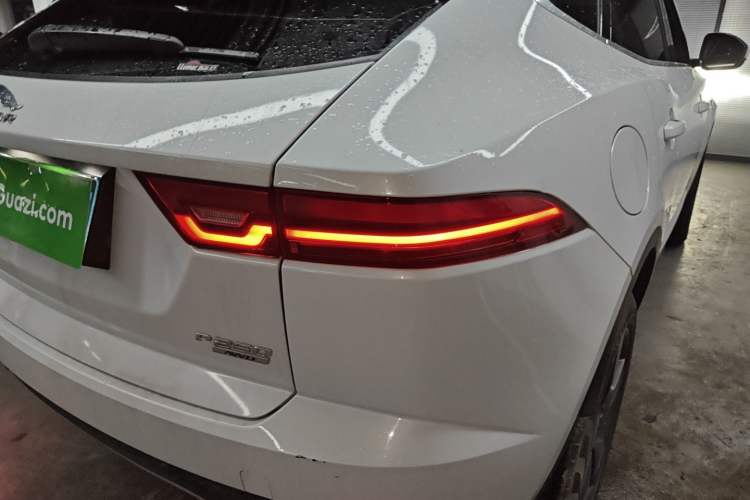 Used Jaguar E-PACE 2018 P250 S China VI Right Rear Taillight