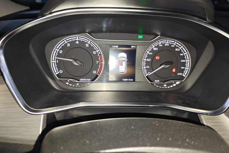 Used Geely Auto Coolray 2019 260T DCT Knight China V Standard