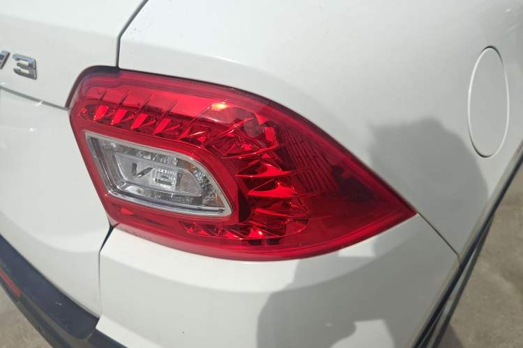 Used Brilliance V3 2015 1.5L Manual Comfort Model