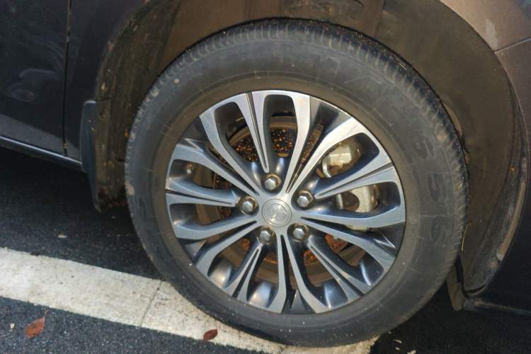 Used Buick GL8 2022 Land Cruiser Executive Class 652T Comfort Model