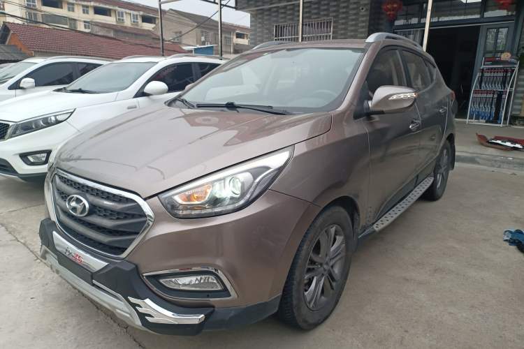 Used Hyundai ix35 2015 2.0L Automatic 2WD Smart Type China IV