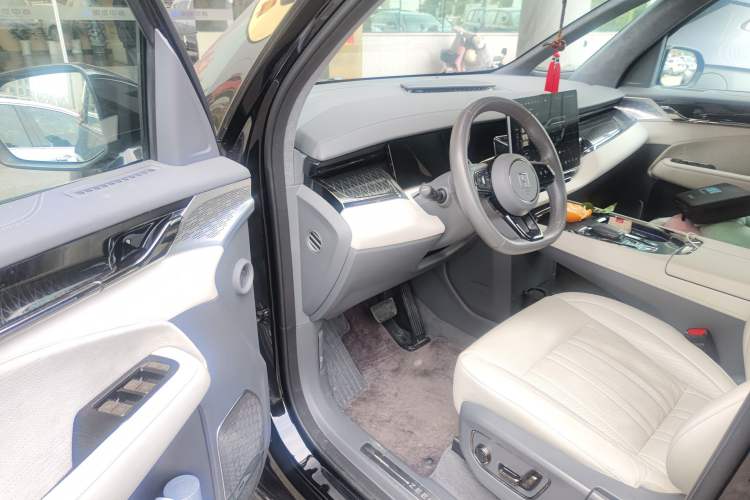 Used Zeekr 009 2022 WE Edition