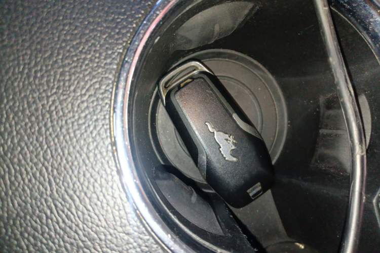 Used Ford Mustang 2015 2.3T Automatic U.S.-Spec Version