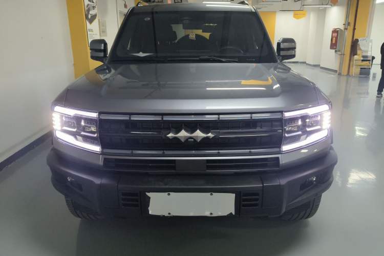 Used Formula Leopard 5 2023 Cloud Ride Flagship Edition