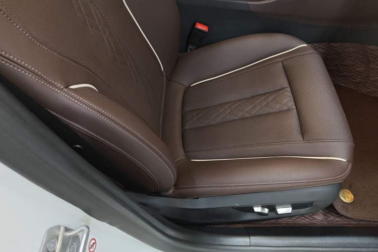 Used BMW 5 Series 2022 Restyled 530Li Leading Edition M Sport Package