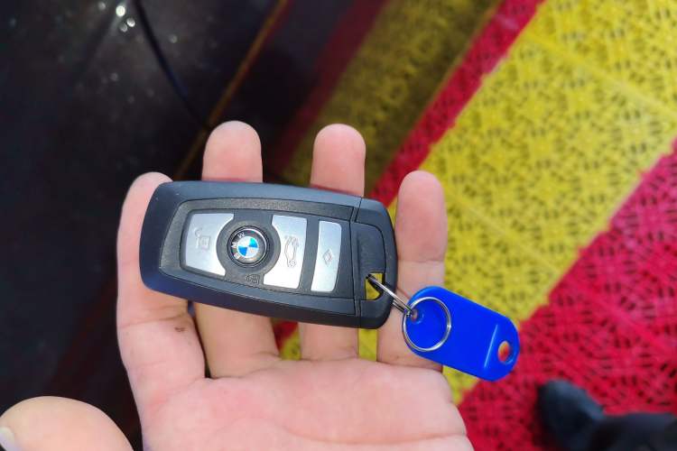 Used BMW 5 Series 2014 520Li Elegant Model