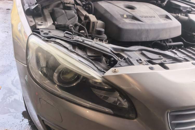 Used Volvo S60 New Energy 2015 S60L E-Drive Hybrid T6 Smart Drive Edition