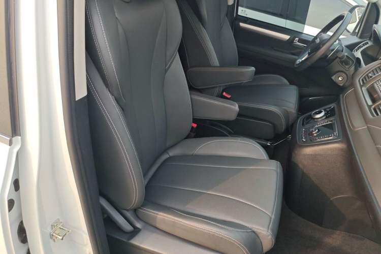 Used SAIC MAXUS G20 2023 ES 2.0T Gasoline Automatic Value Edition