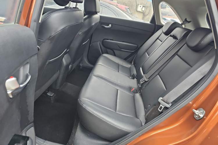 Used Kia KX3 2015 1.6L Automatic Two-Wheel Drive DLX
