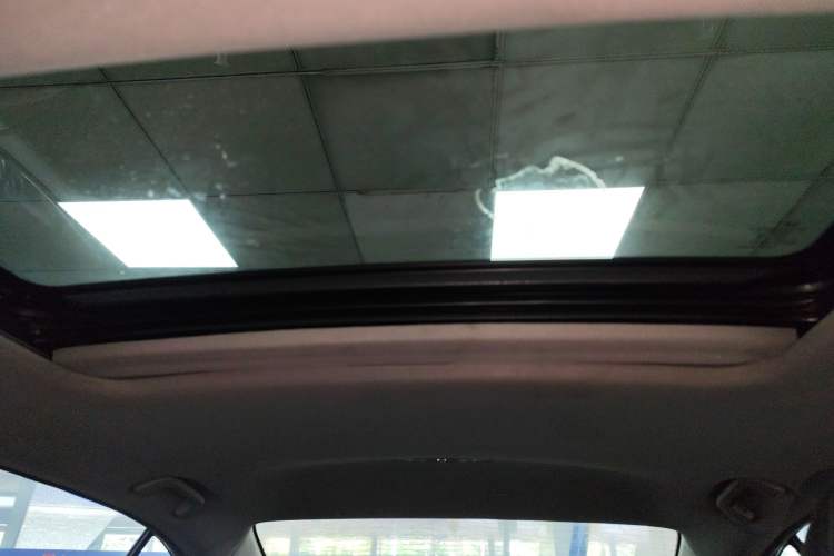 Used Honda Accord 2016 2.0L Comfort Edition Headliner