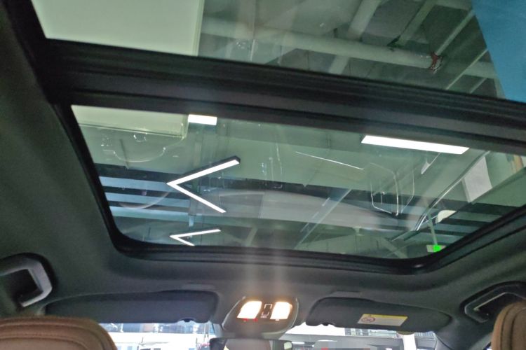 Used Volvo XC60 New Energy 2023 T8 Plug-in Hybrid Long-Range All-Wheel Drive Intelligent Luxury and Enjoyment Edition
