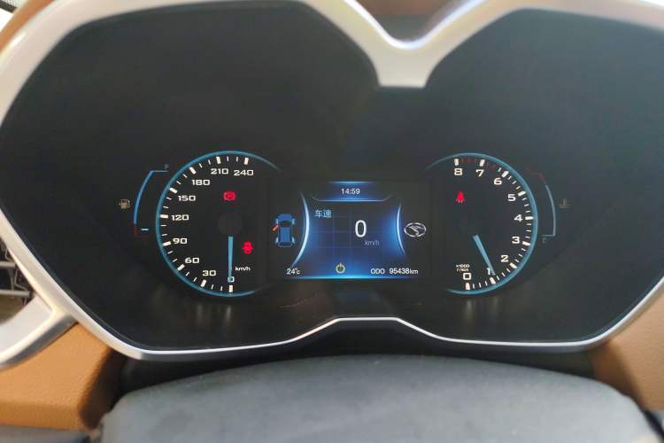 Used Soueast DX7 2017 1.5T Manual Triumph Edition