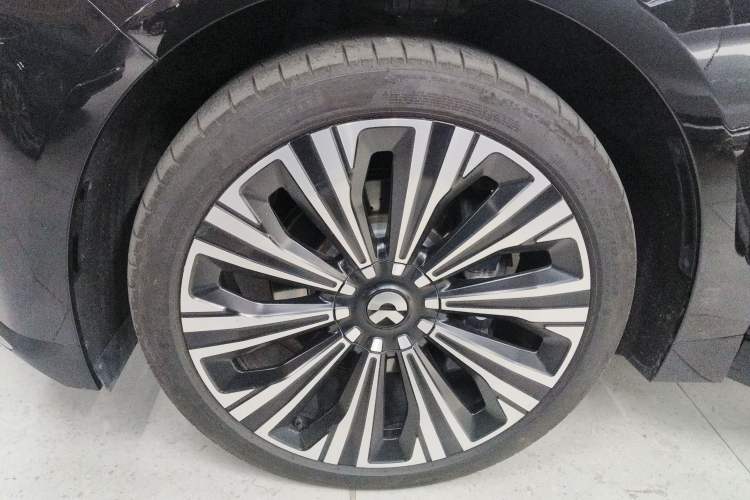 Used Nio ET9 2025 100kWh Signature Edition