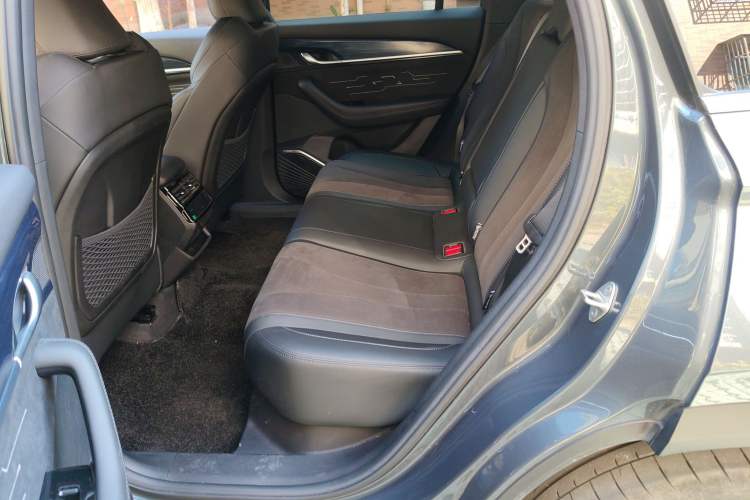 Used Geely Auto Monjaro L 2024 2.0TD High-Power Automatic Two-Wheel Drive Skyline Edition