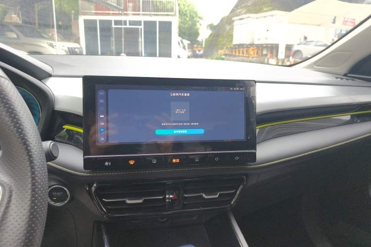 Used Roewe i5 2021 Revised Version 1.5L CVT Diamond Edition
