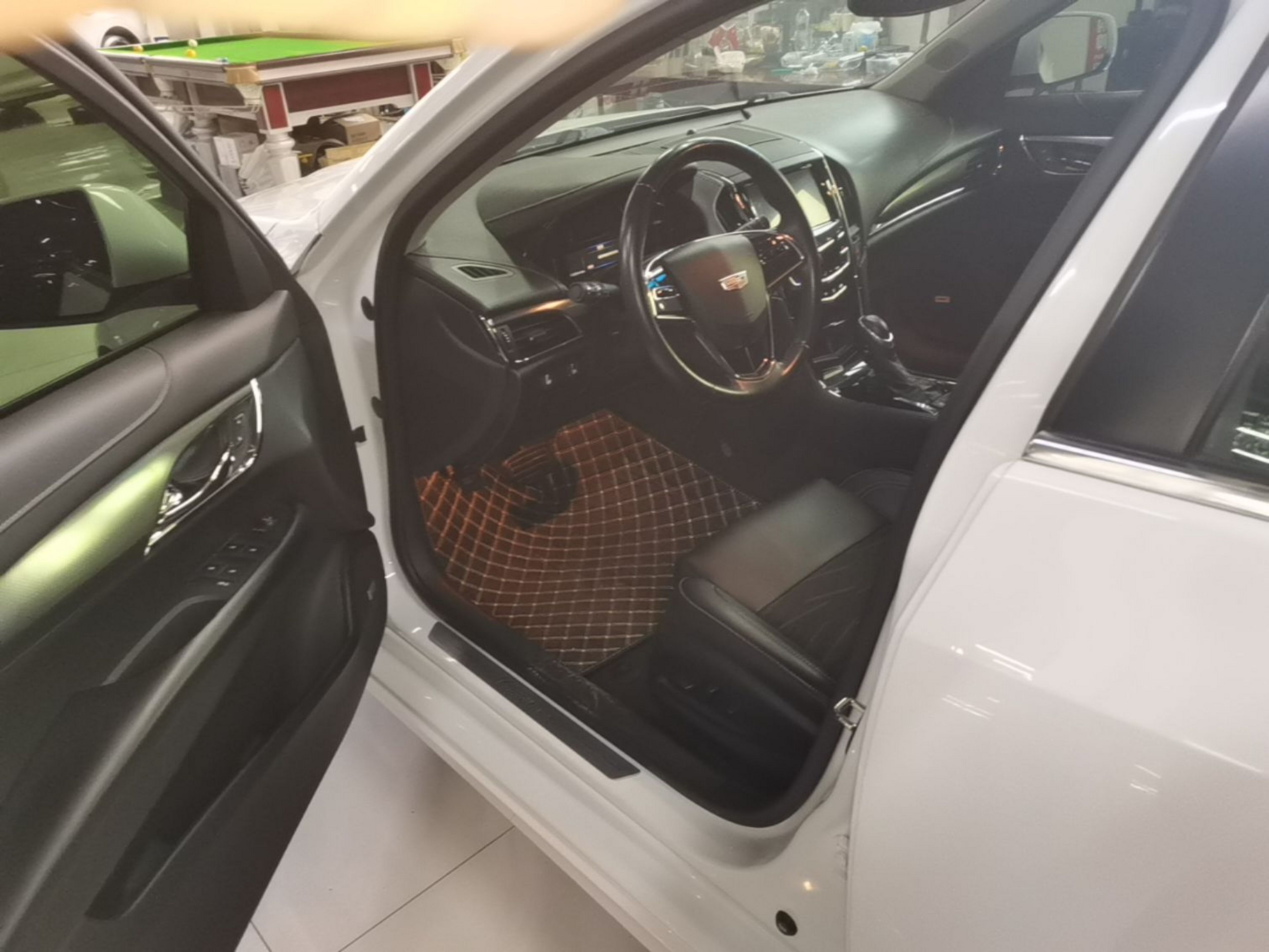 Interior delantero