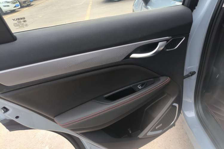 Used Geely Auto Monjaro S 2021 2.0TD DCT Two-Wheel Drive Lightning Edition
