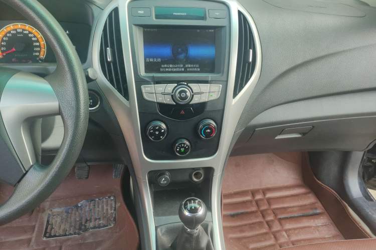 Used BYD F3 2015 Energy-Saving Edition 1.5L Manual Luxury Model