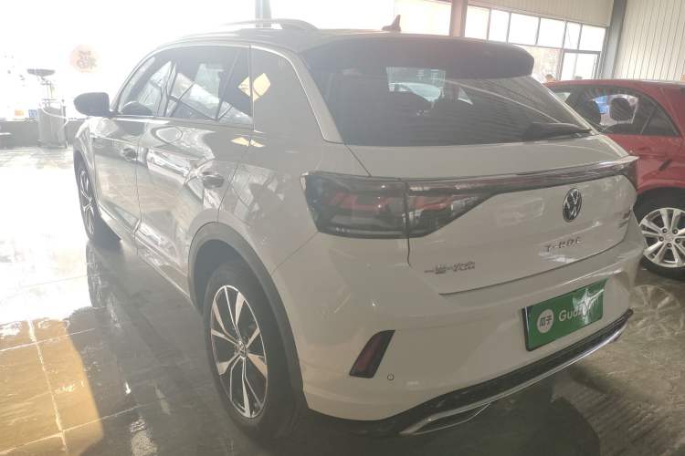 Used Volkswagen T-ROC 2023 300TSI DSG Two-Wheel-Drive Chen Guang Edition Rear Left 45 Deg