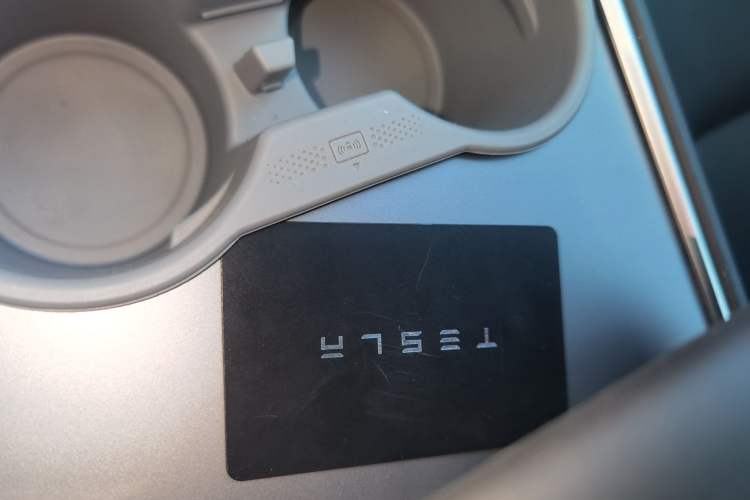 Used Tesla Model Y 2024 Rear-Wheel-Drive Version
