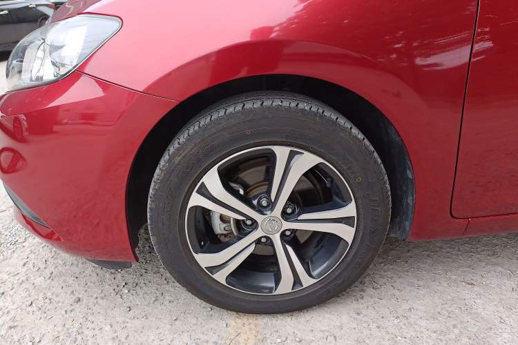 Used Nissan Tiida 2019 1.6L CVT Smart Drive Version China VI Standard
