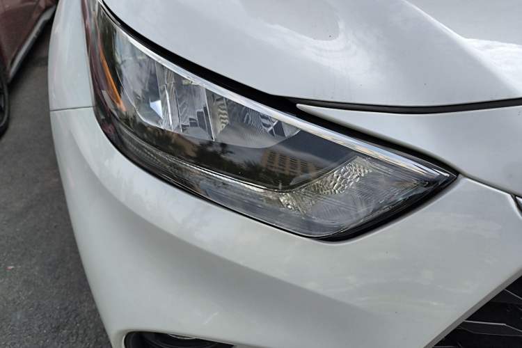 Used Toyota Highlander 2023 2.5L Smart Electric Hybrid Dual-Engine 4x4 Elite Edition 7 Seats Right Front Headlight