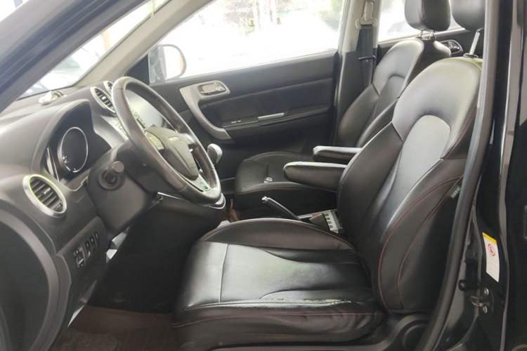 Used Haval H6 2013 Upgraded Model 1.5T Manual Two-Wheel Drive Elite Version