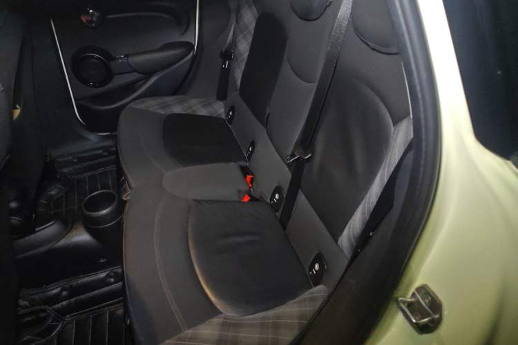 Used MINI 2015 1.5T COOPER Fun Five-Door Edition
