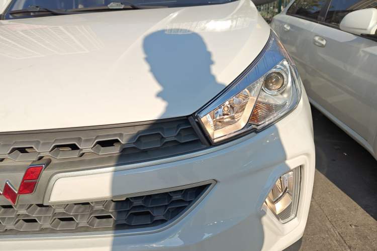 Used Wuling Hongguang S3 2019 1.5L Manual Comfort Model China VI Standard
