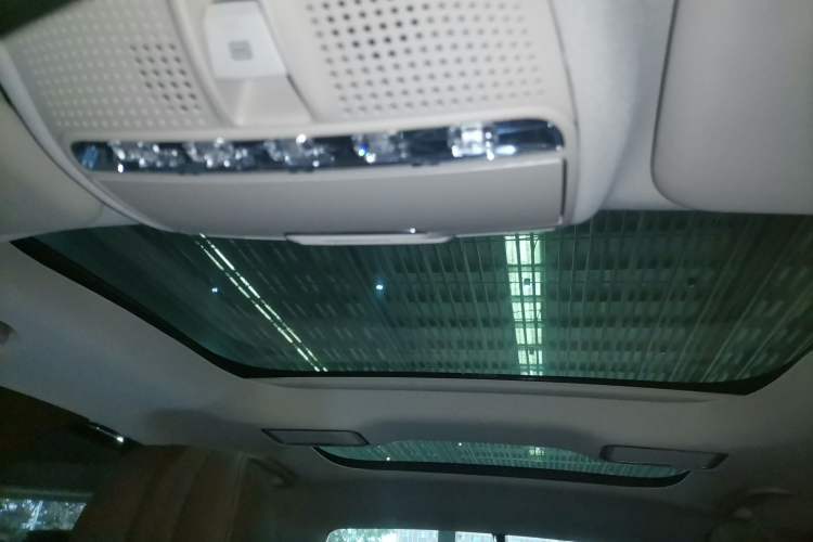 Used Mercedes-Benz E-Class 2023 Updated E 300 L Luxury Edition
