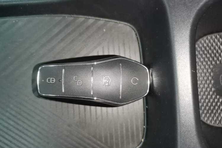 Used BYD Seagull 2025 305km Active Version Vehicle Key